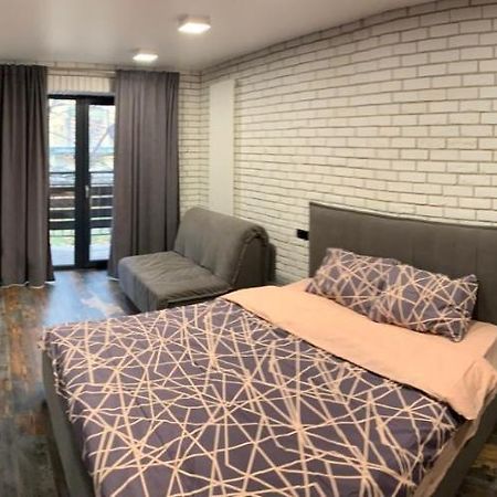 Уютная Квартира Возле Метро 23 Августа Appartement Charkov Buitenkant foto